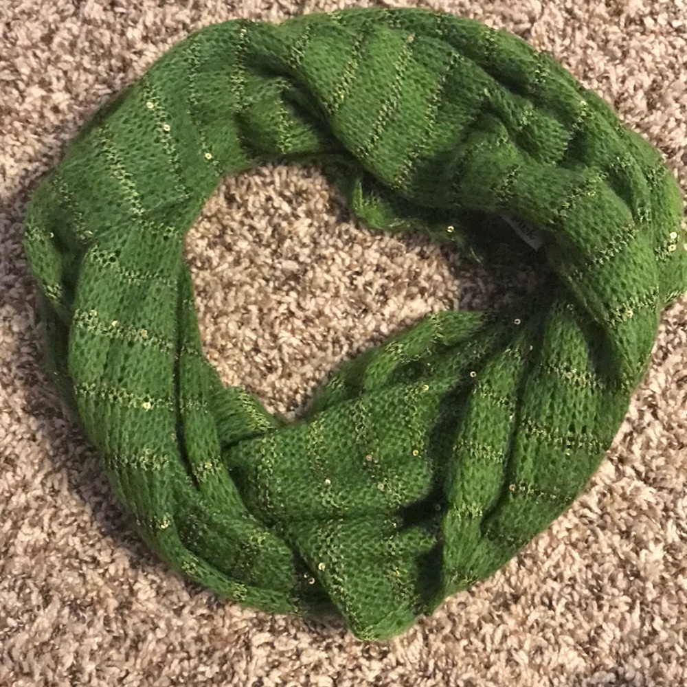 Infinity scarf - Picture 2 of 3